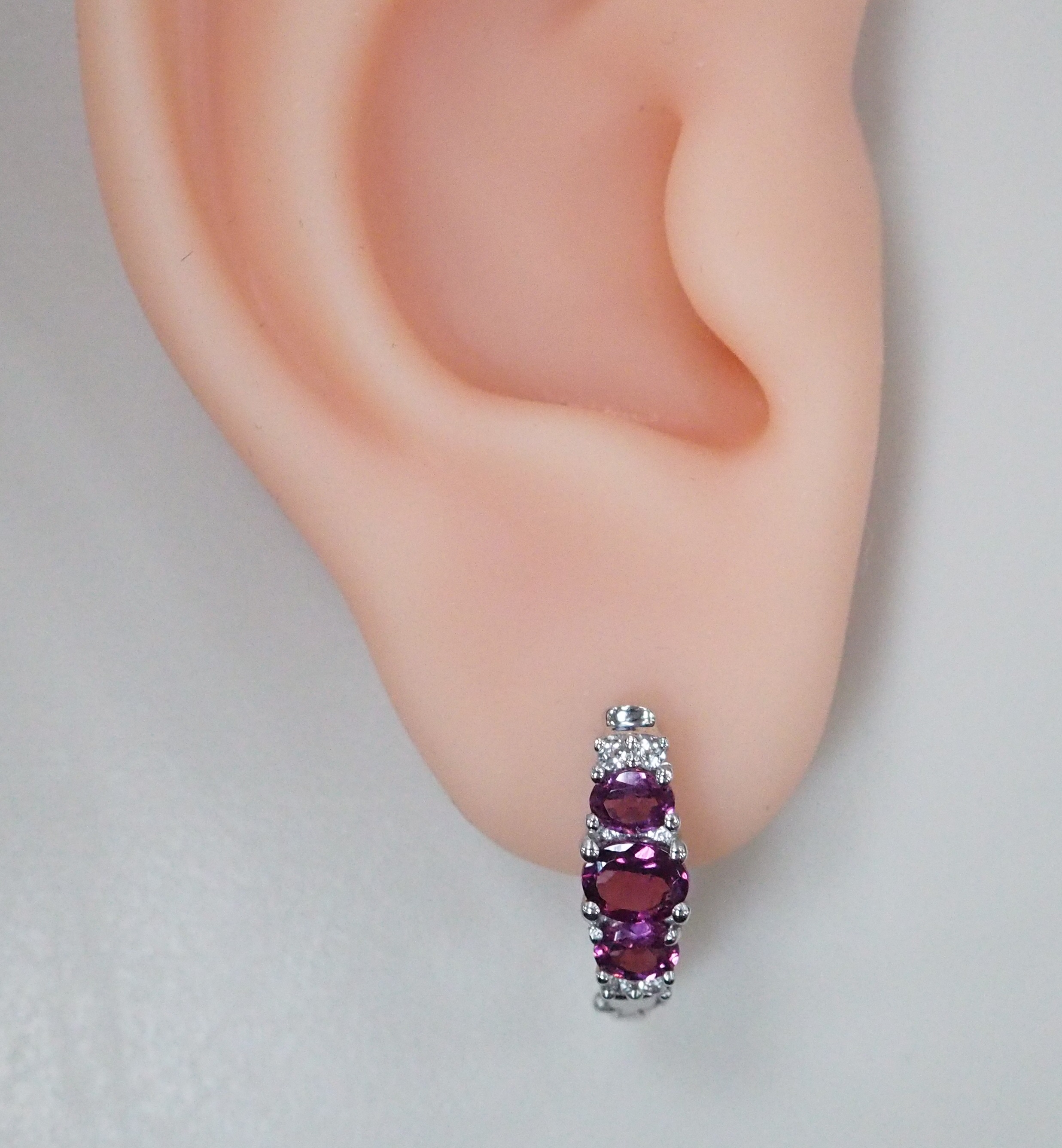 Серебряные серьги с гранатами Умбалит